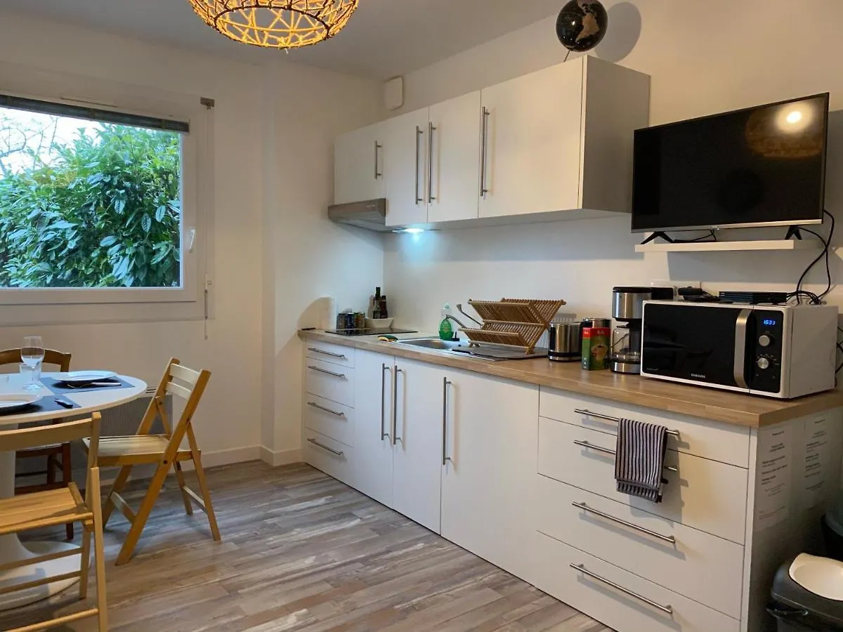 Apartament Residence Des 3 Iles, En Plein Centre-Ville, A 5 Min Des Plages, 3 Appartements Neufs Étables